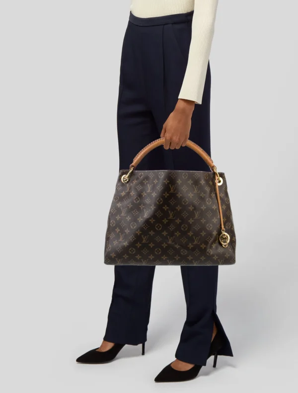 Louis Vuitton – Image 2